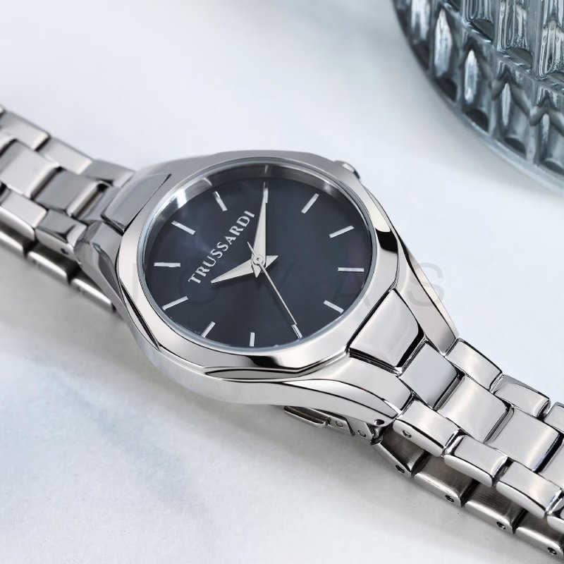 Dámske hodinky Trussardi Metropolitan R2453157511